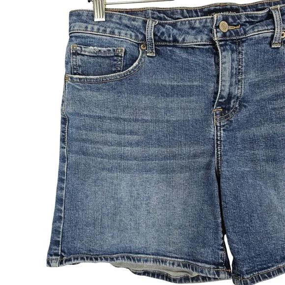 Lucky Brand Denim Shorts Women's Size 31 Blue Mid Rise Button Fly - Picture 3 of 7